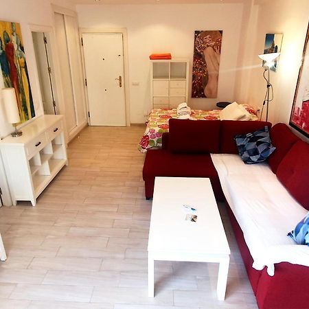 Skol 219. Studio Apartment Skol Marbella With Sea Views Bagian luar foto