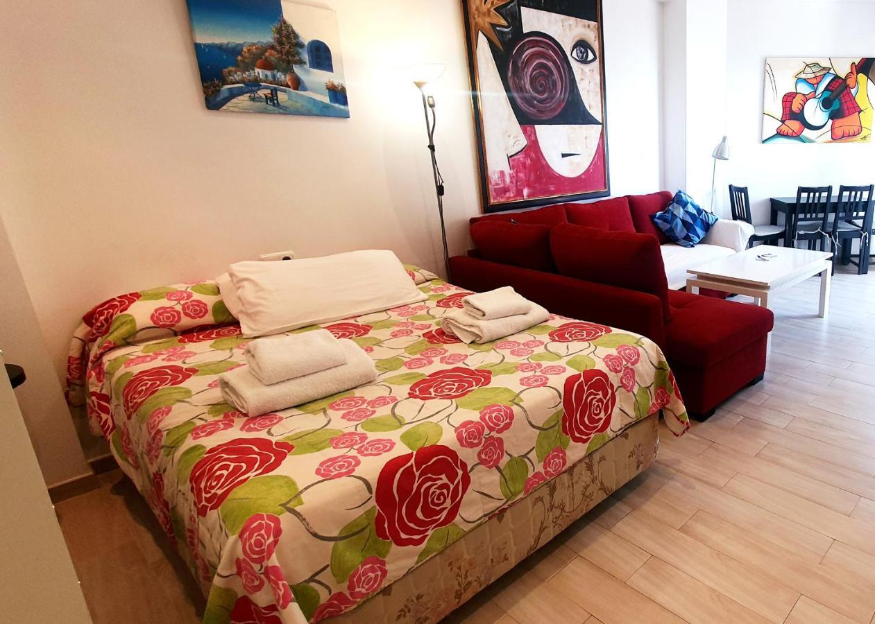Skol 219. Studio Apartment Skol Marbella With Sea Views Bagian luar foto