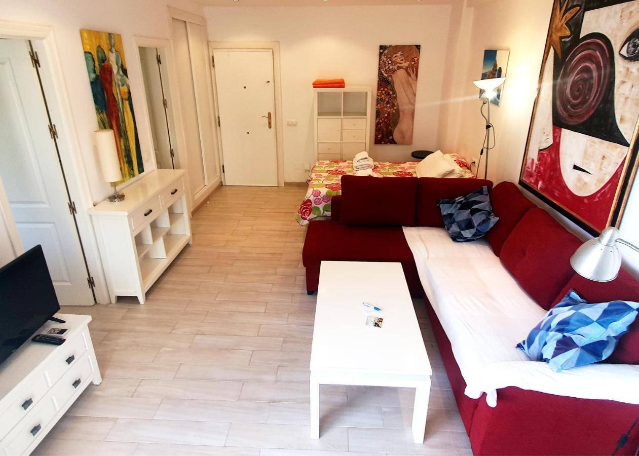 Skol 219. Studio Apartment Skol Marbella With Sea Views Bagian luar foto